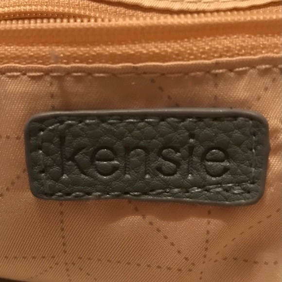 🌟Host Pick🌟Kensie Steel Blue Backpack w/Gold tone hardware. - Picture 9 of 9